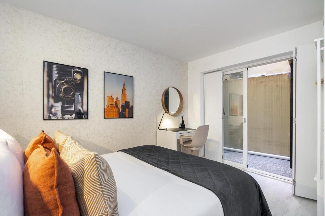 Whome Lisbon'S Best Kept Secret: 2-Bed W/Ac & Patio ภายนอก รูปภาพ